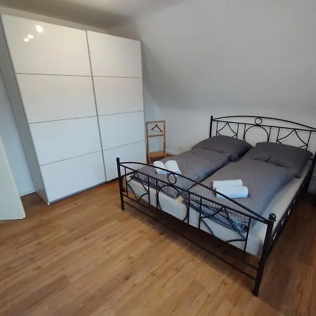 Apartment Ferienwohnung Schmidt
